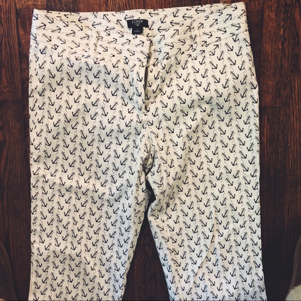 J. Crew City Fit Capris 👡